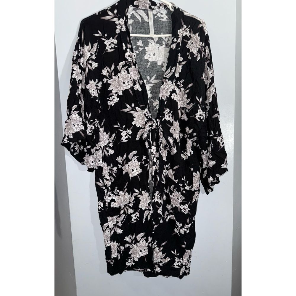 Spiritual Gangster Maya black pink floral kimono duster robe one size